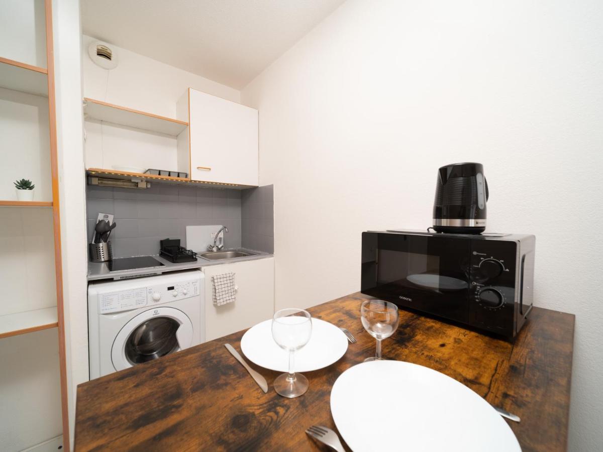 Appartement Climatise Avec Parking A 6Min A Pied De La Gare St Charles Marseille Exteriér fotografie
