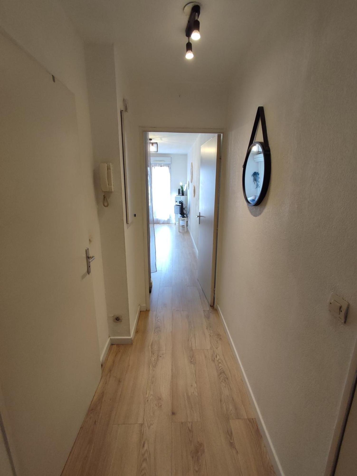 Appartement Climatise Avec Parking A 6Min A Pied De La Gare St Charles Marseille Exteriér fotografie